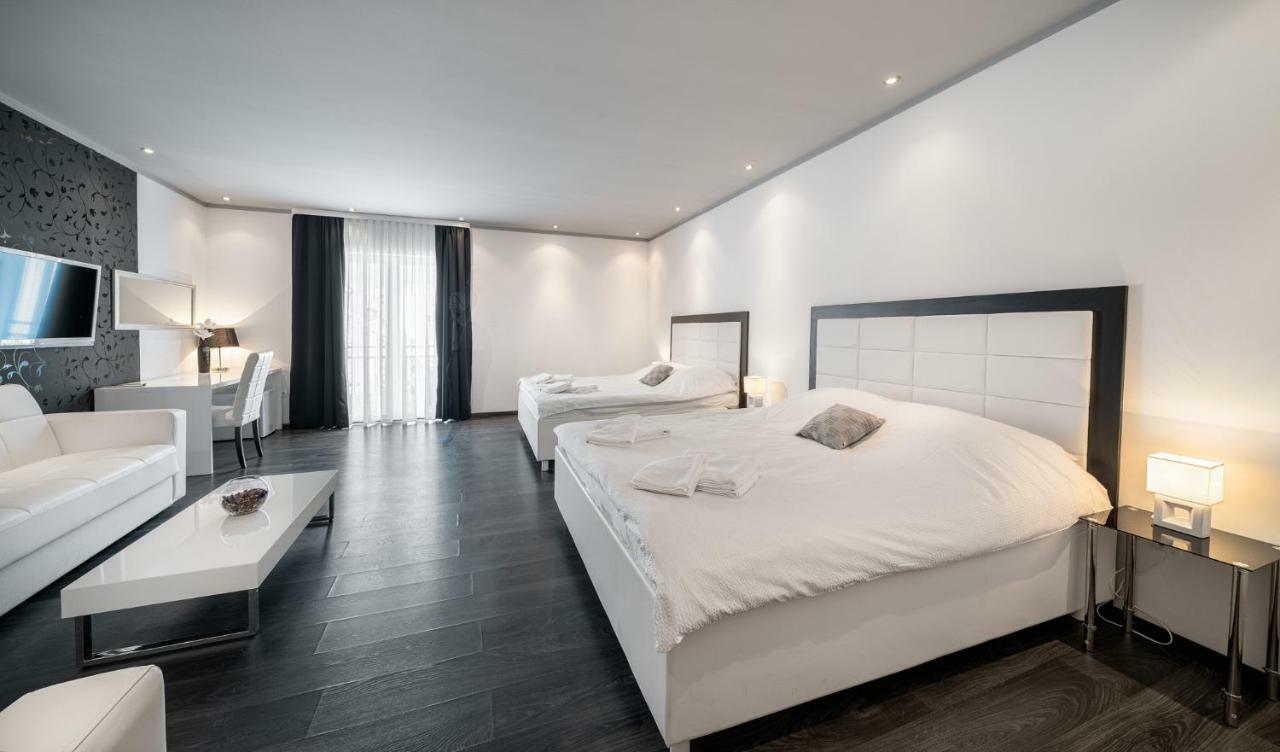 The Suites - Small Luxury Living Vodice Eksteriør billede